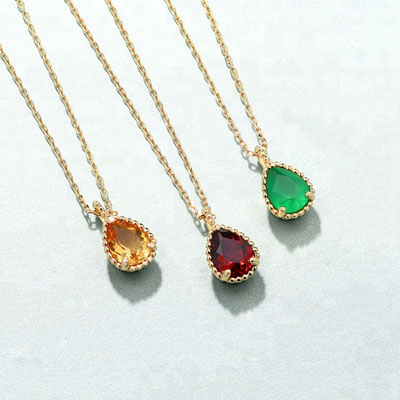 silver pendant necklace