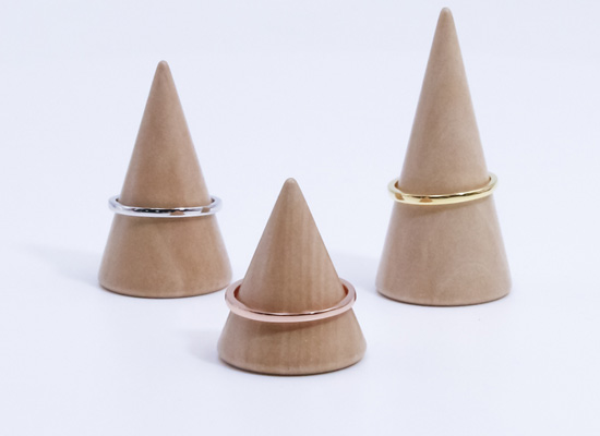 minimalist jewelry