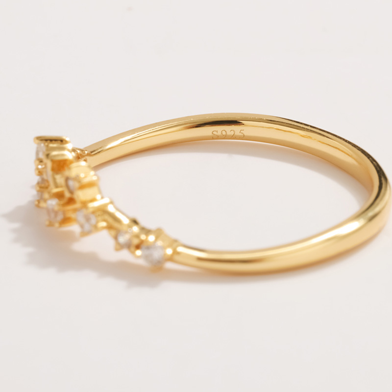 star ring band women