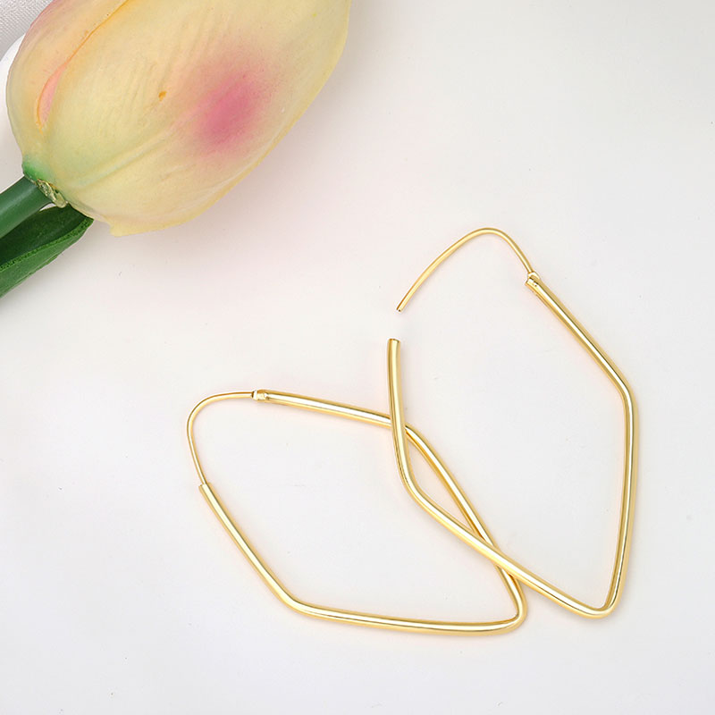 square diamond hoops
