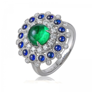Flower Design Diamond Ring