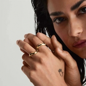Bold Wave Ring
