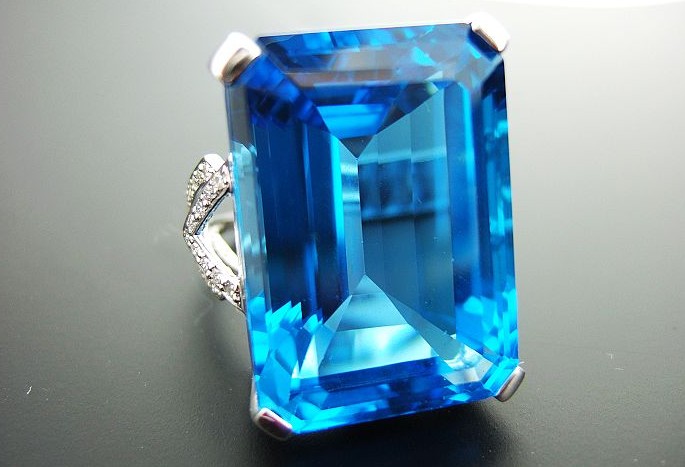 Some Knowledges of Topaz