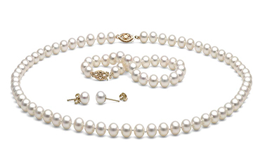 4 Don'ts and 4 Musts for Pearl Care