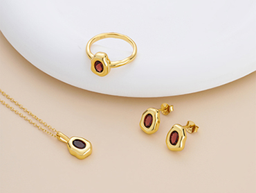 Why 925 Sterling Silver Is Surprisingly Resistant to Tarnish