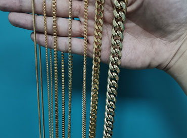 How to tell if a chain necklace is strong?
